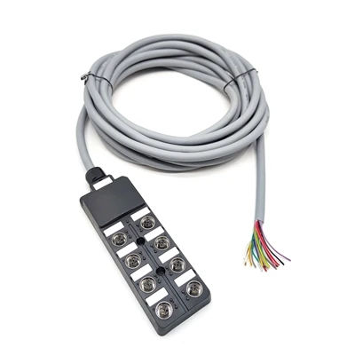 What is the installation method of the junction box?